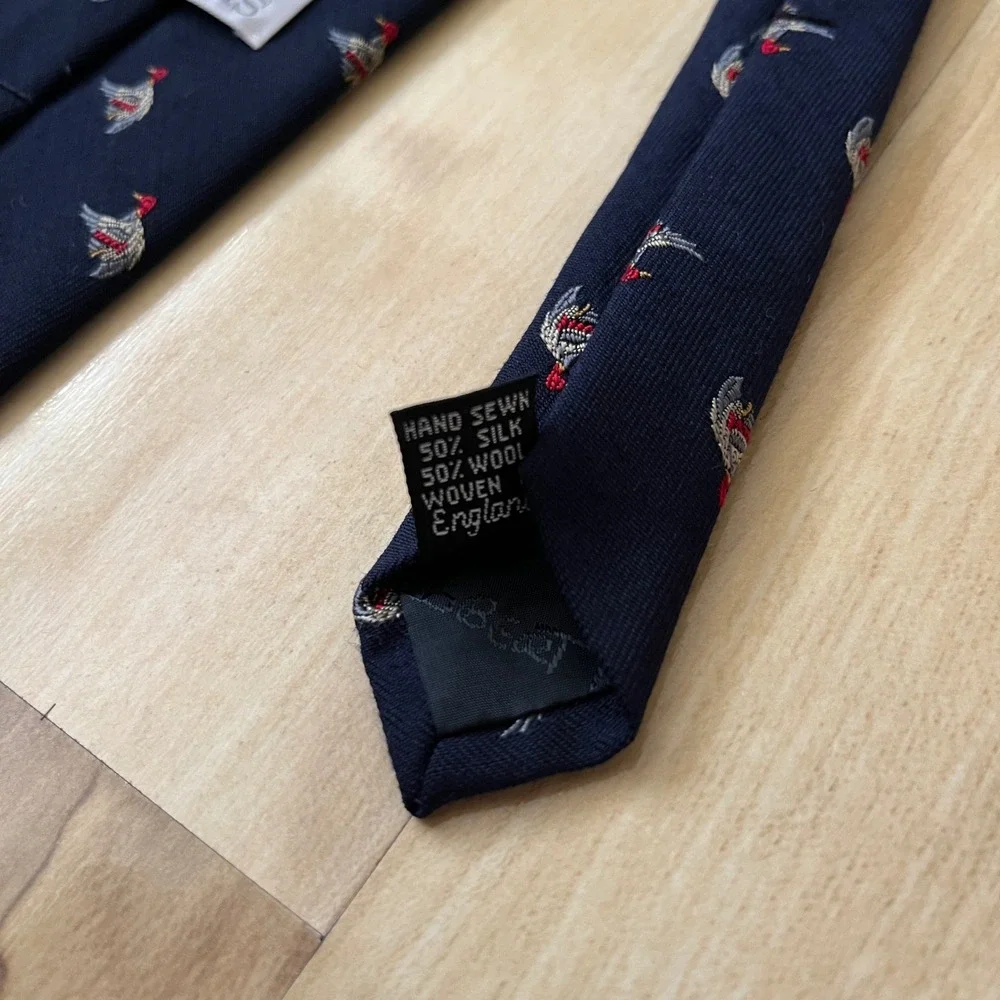 Vintage Tie Men's Robert Talbott Silk Wool Ducks Navy Blue Classic Preppy Lodge